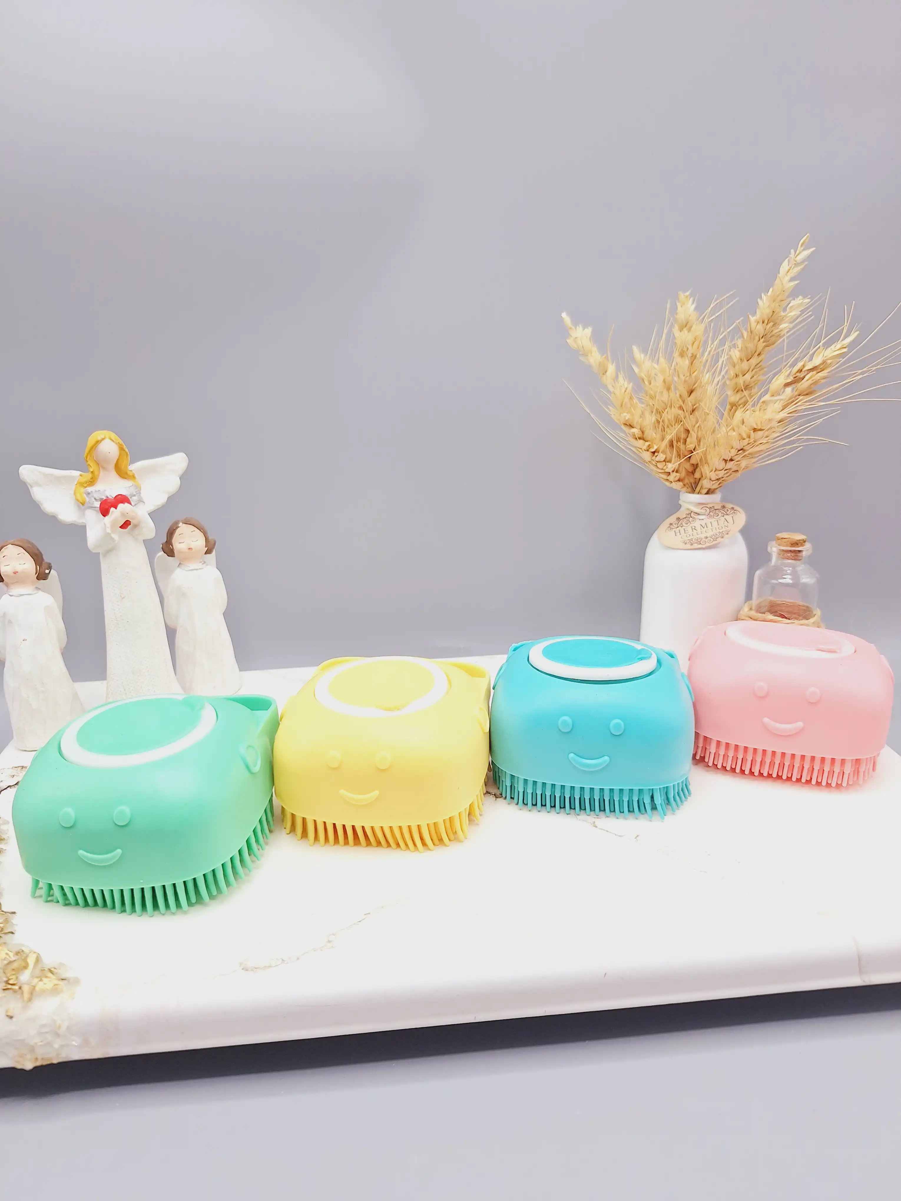 لیف کیفیت اورجینال سیلیکونی حمام و ماساژ مخزن دار