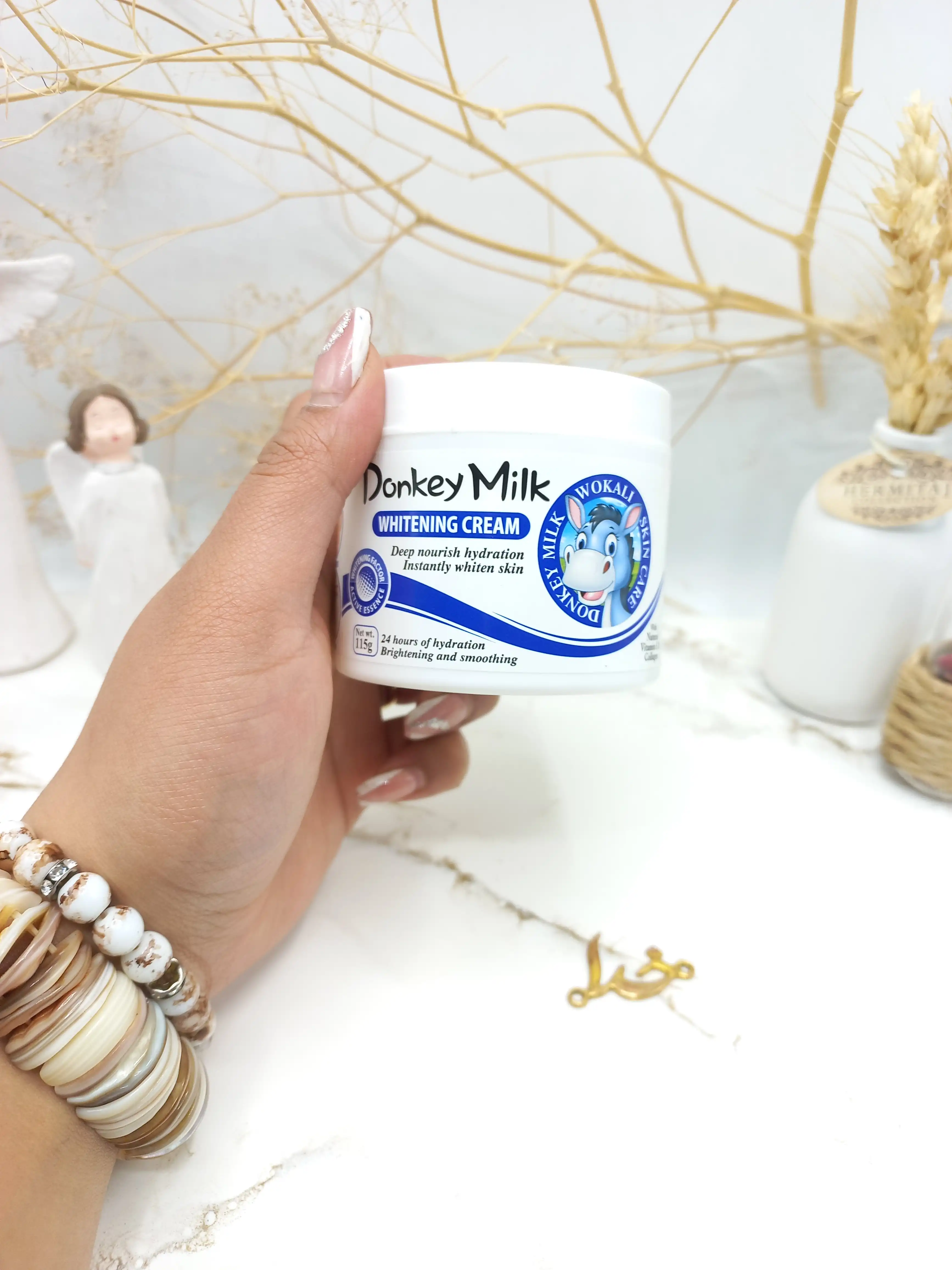 کرم کاسه ای سفید کننده و آبرسان قوی شیر  الاغ وکالی ‏Wokali‏ (درب آبی) کد 3051