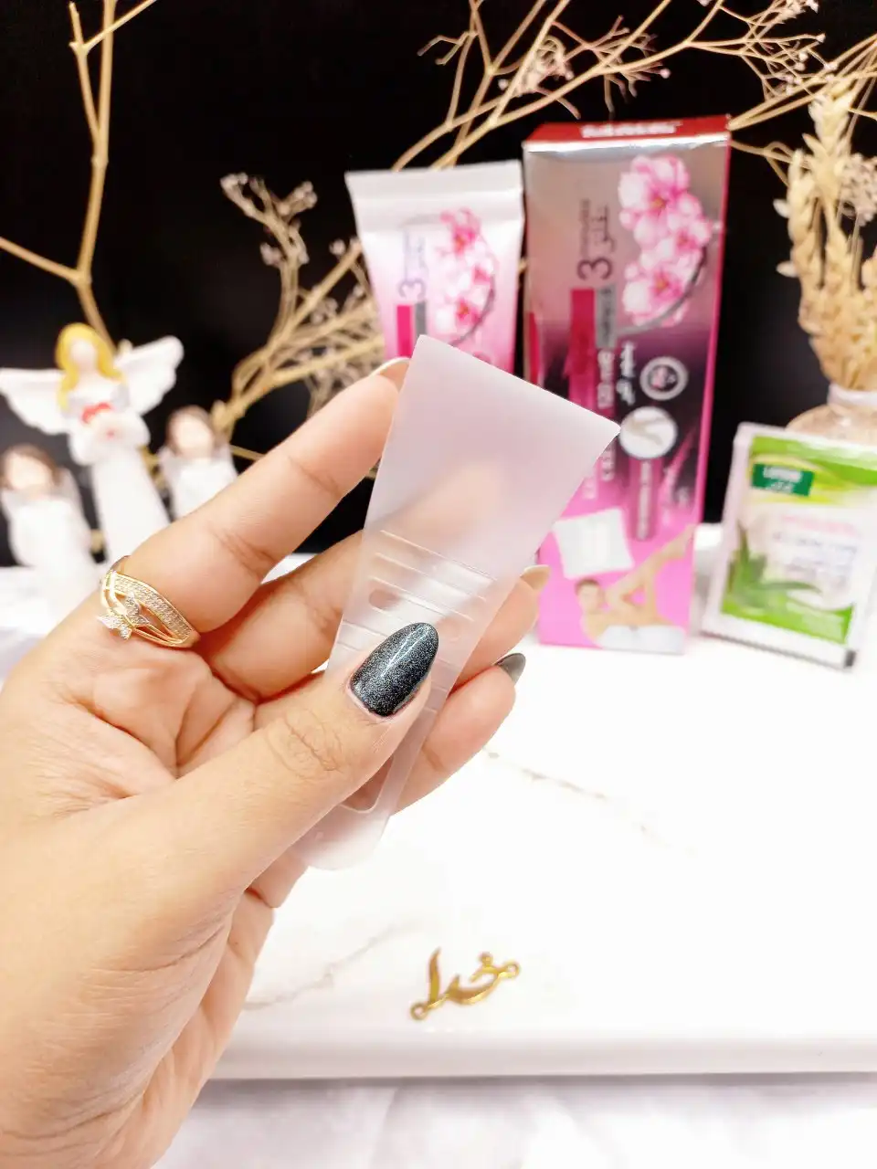 کرم موبر اورجینال دائمی عصاره گل رز کد 0103