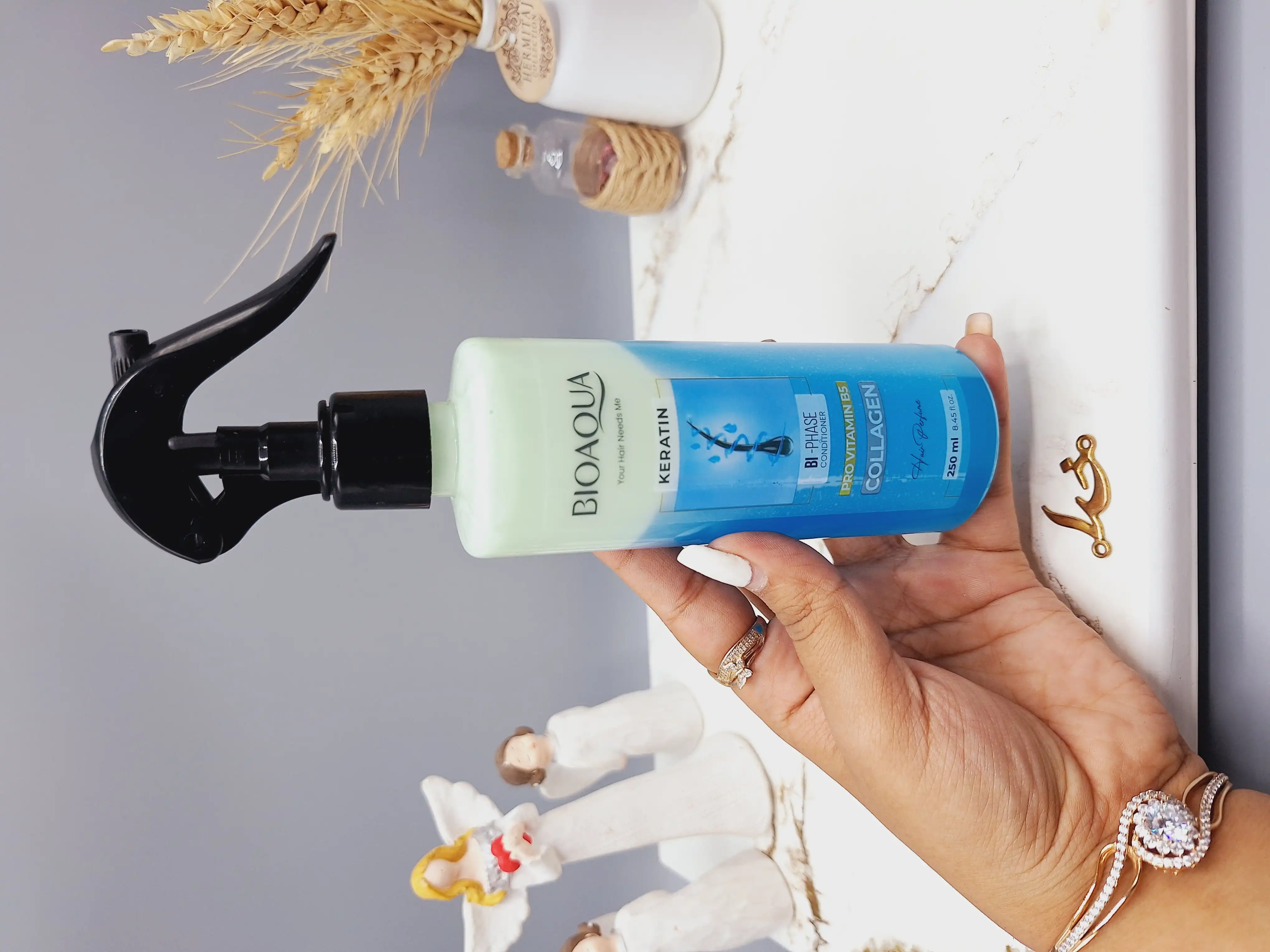 اسپری دو فاز کراتین به همراه کلاژن برند بیوآکوا کد 6088(رنگ آبی)