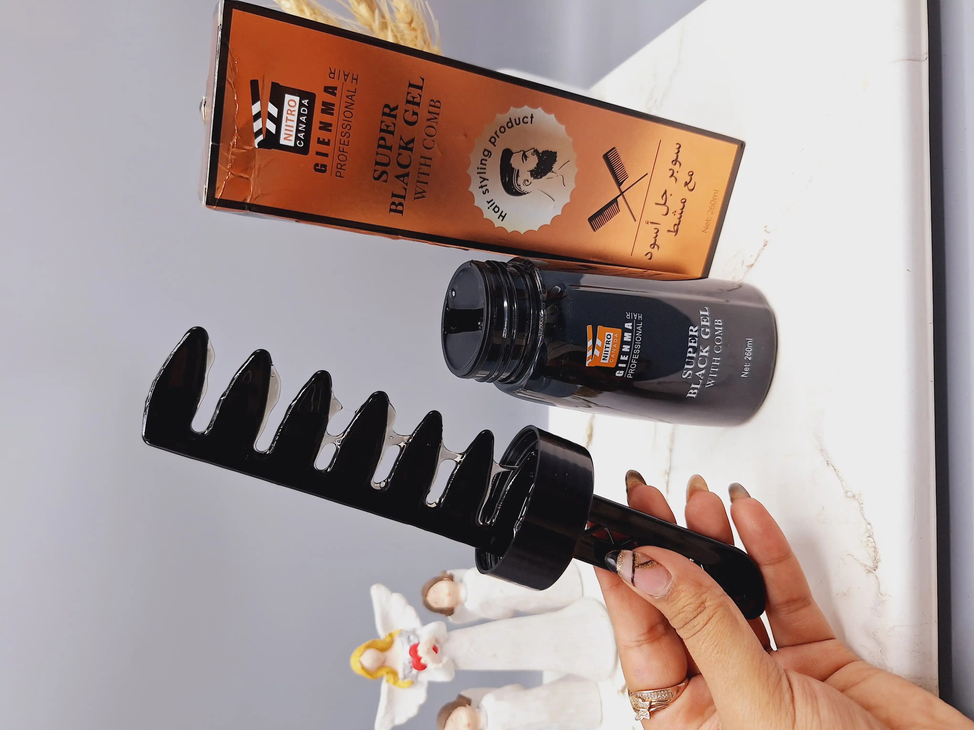 ژل فوق العاده سیاه با شانه حرفه ای نیترو کد 2538