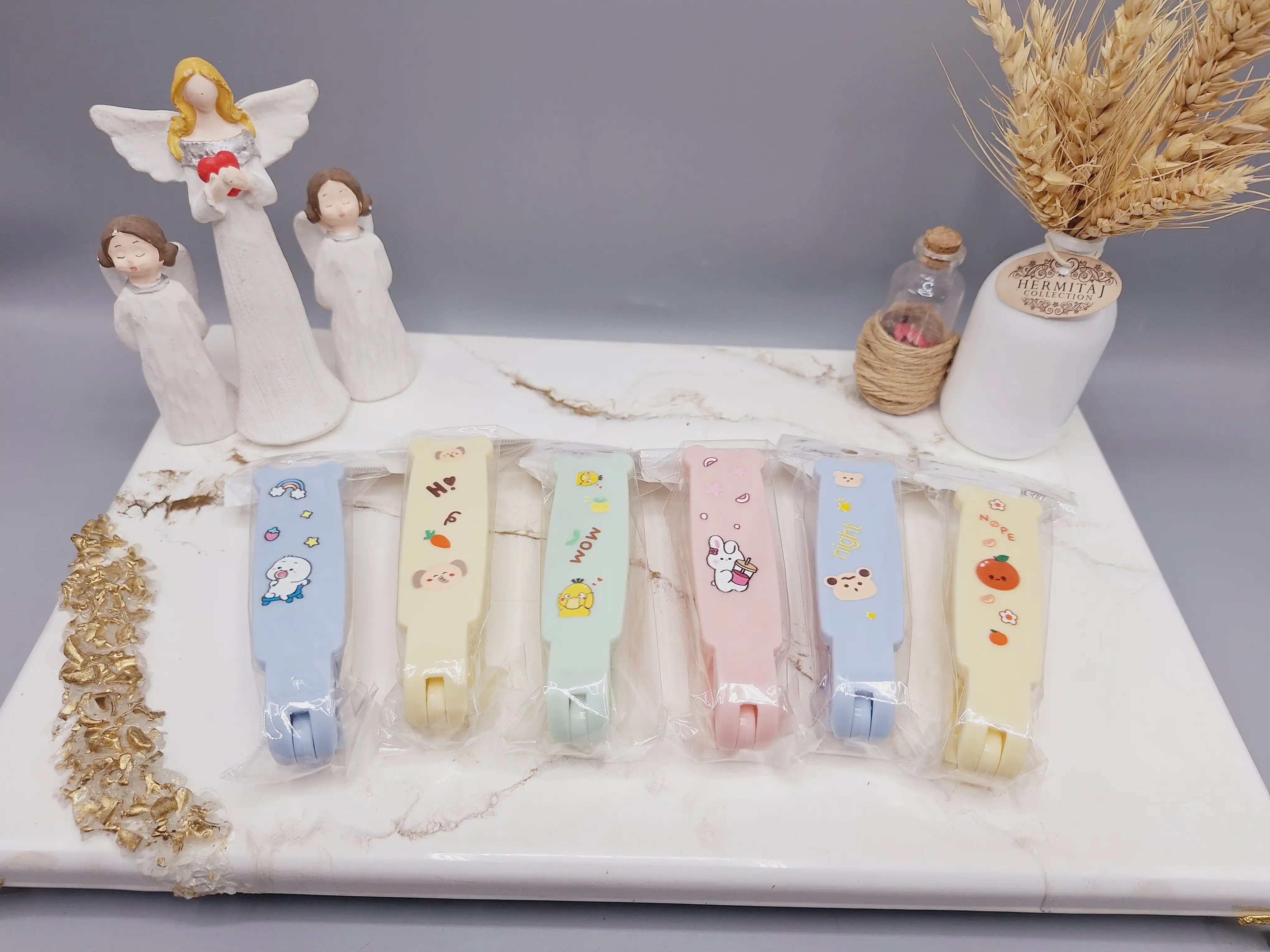 شانه مو تاشو مدل فانتری و کیوت  مناسب برای مسافرت