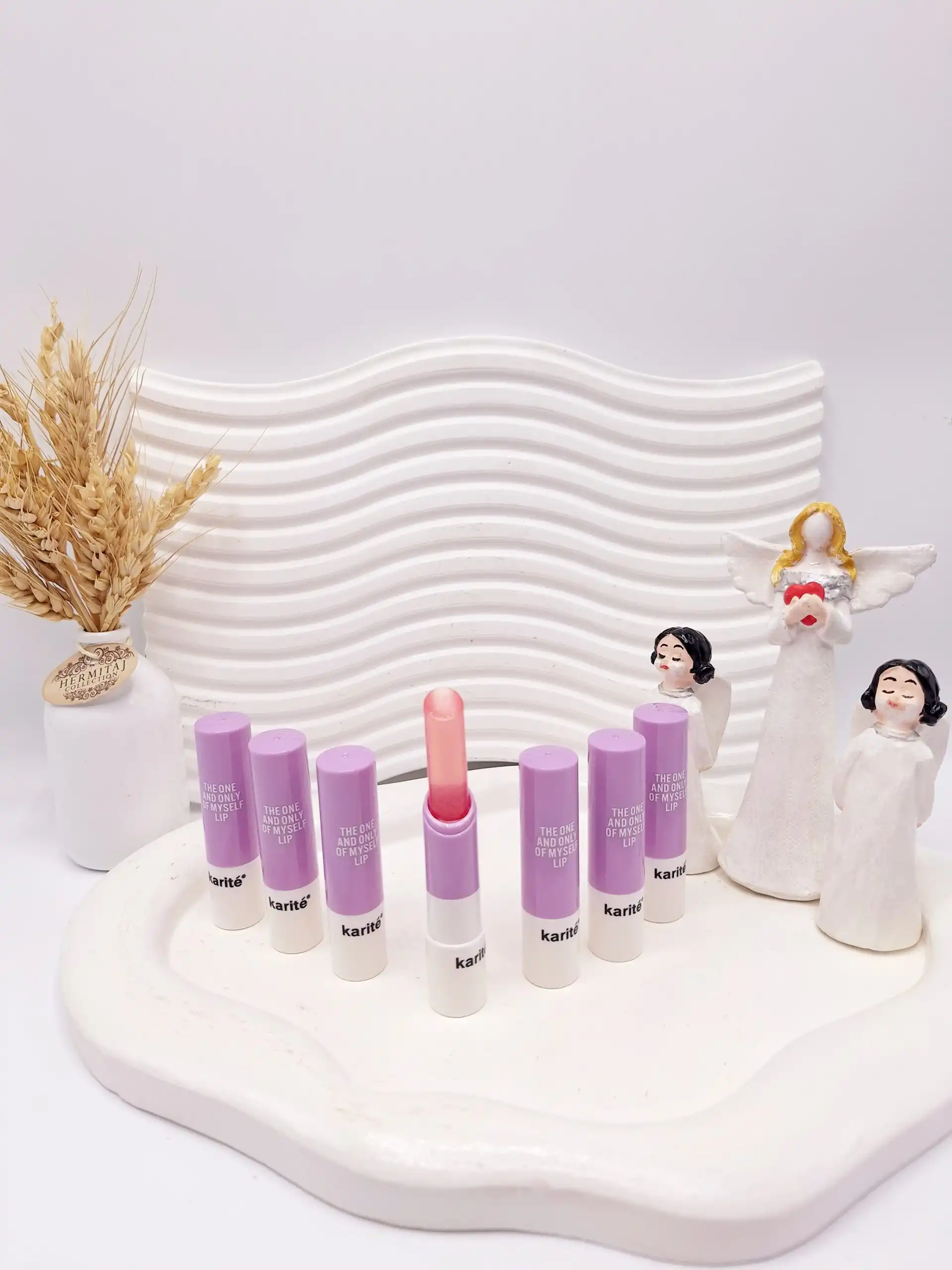 بالم لب ژله ای خوش رنگ با مرطوب کنندگی بالا برند کاریته کد 29303-47