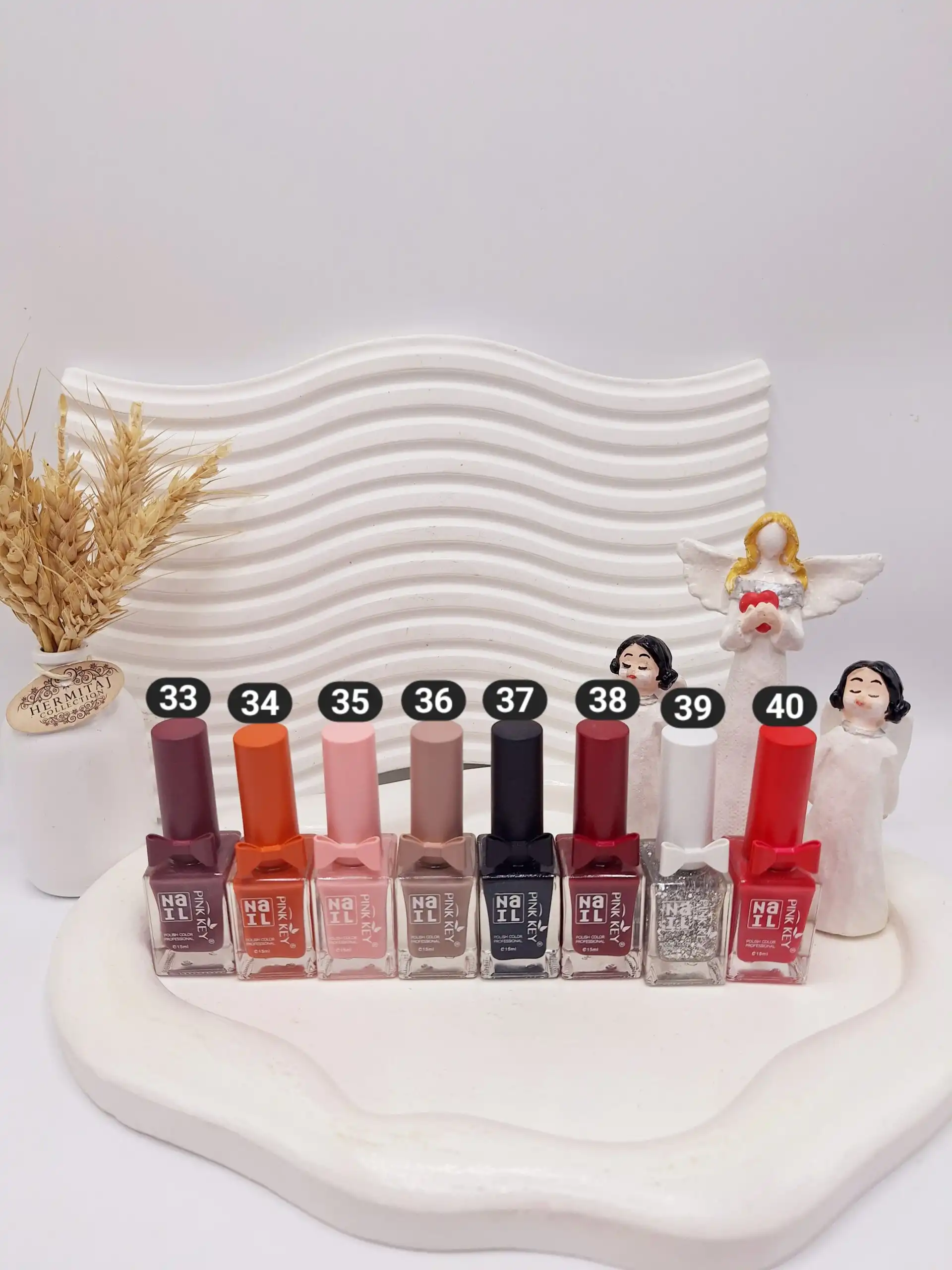 لاک ناخن طرح پاپیون پینک کی