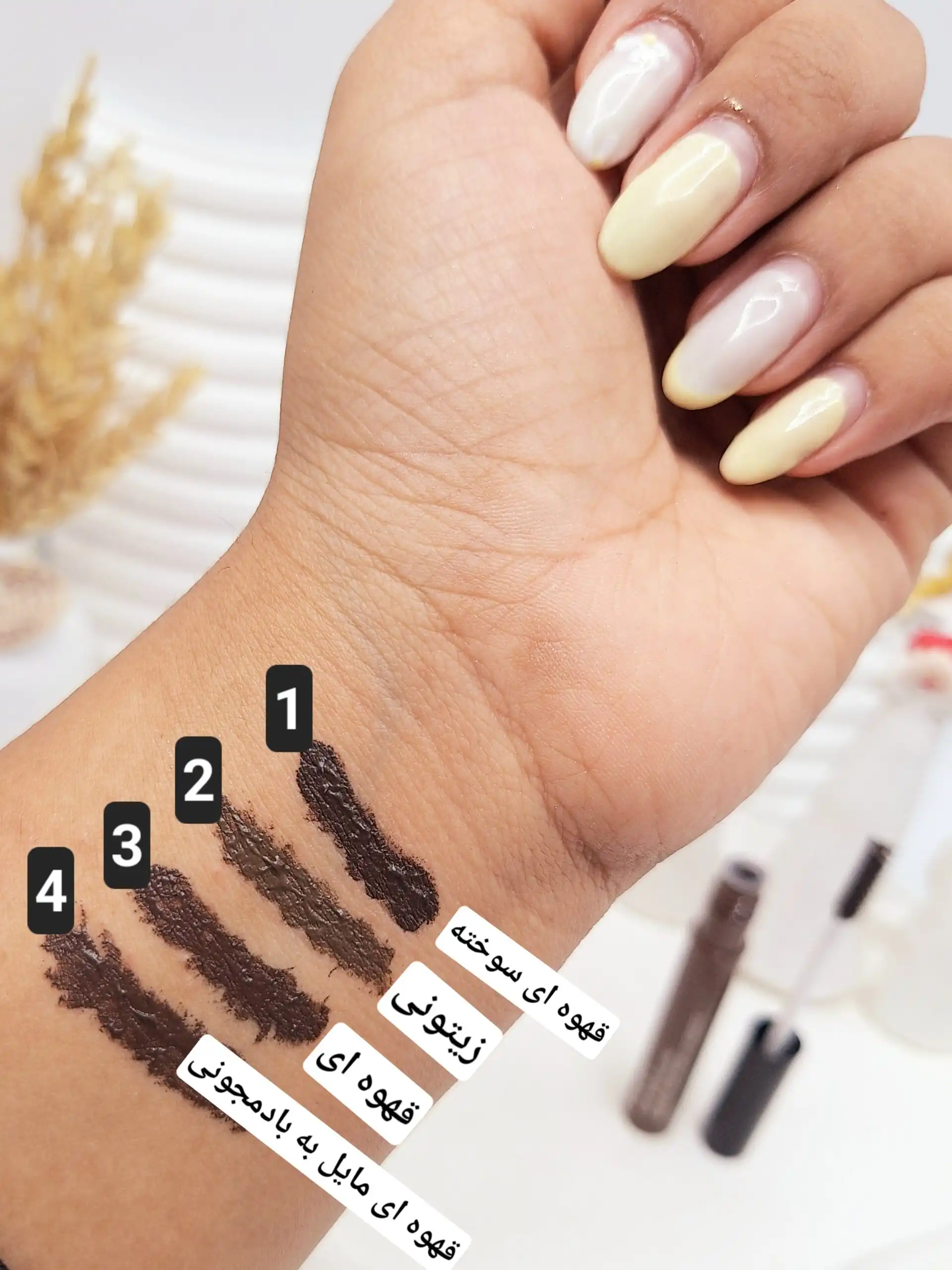 ریمل ابرو رنگی برند RBORY کد 0083