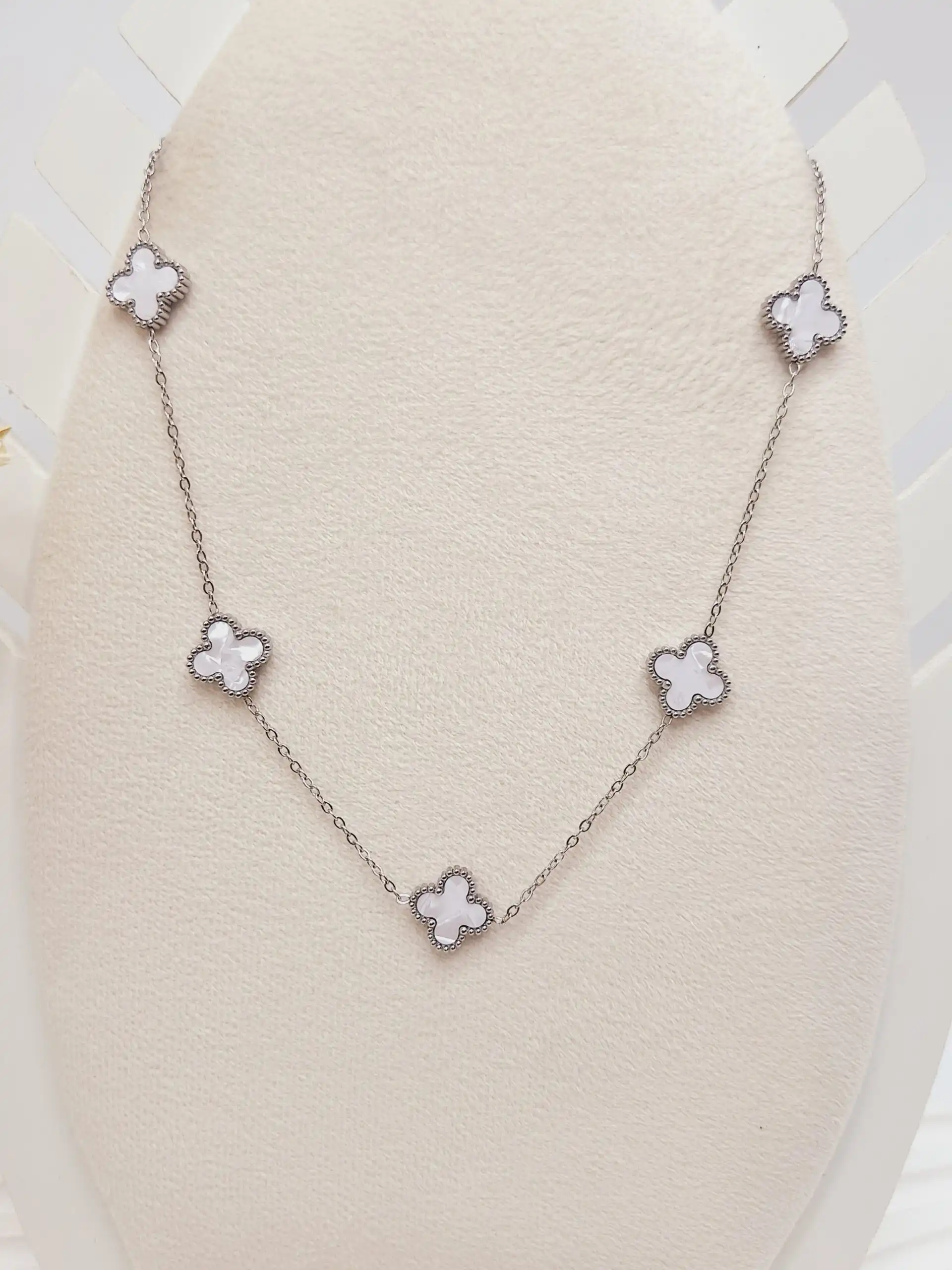 گردنبند پرطرفدار ون کلیف (سفید نقره ای)