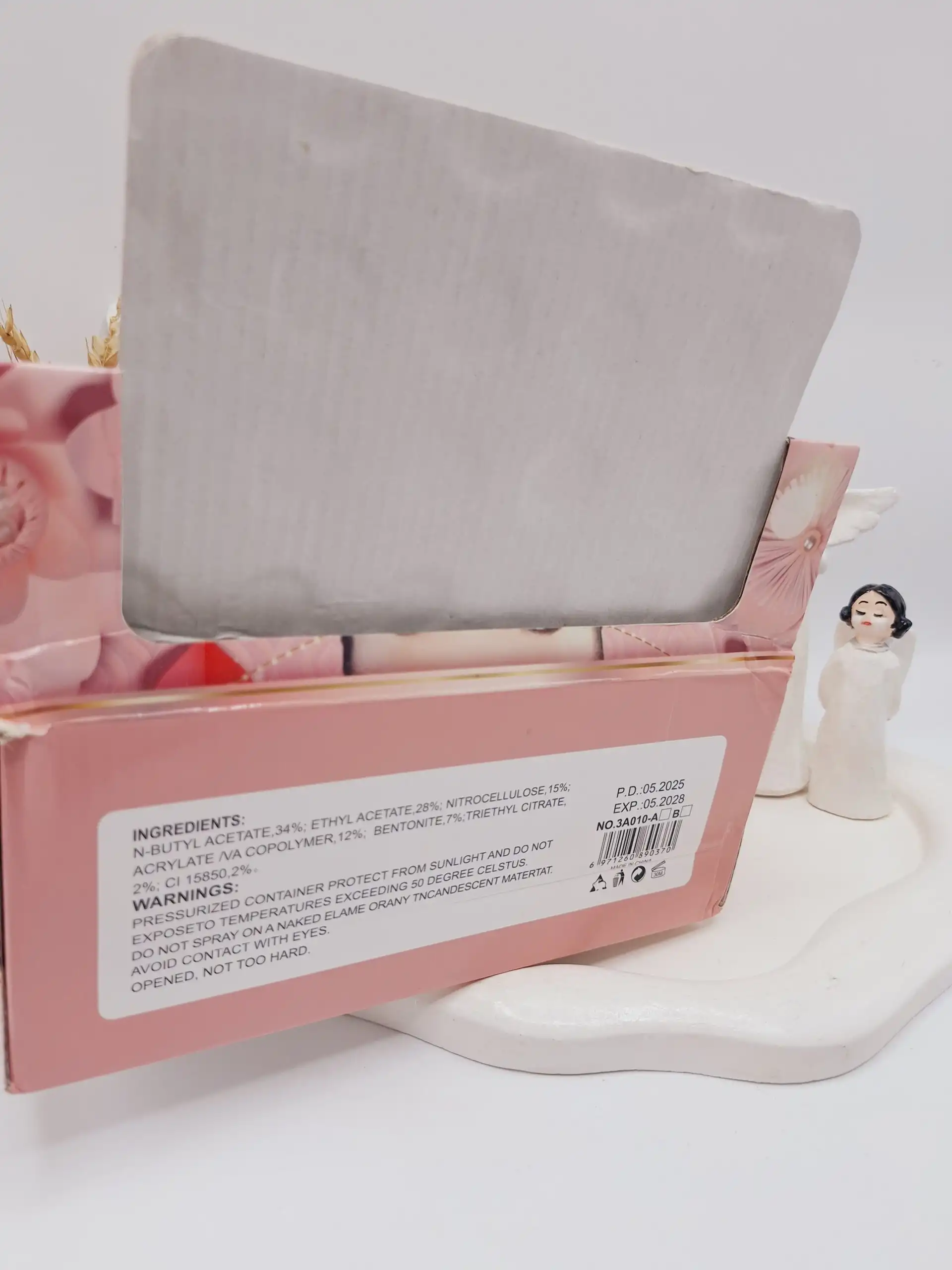 لاک ناخن زیبا ROYAL مدل پاپیون کد 0370