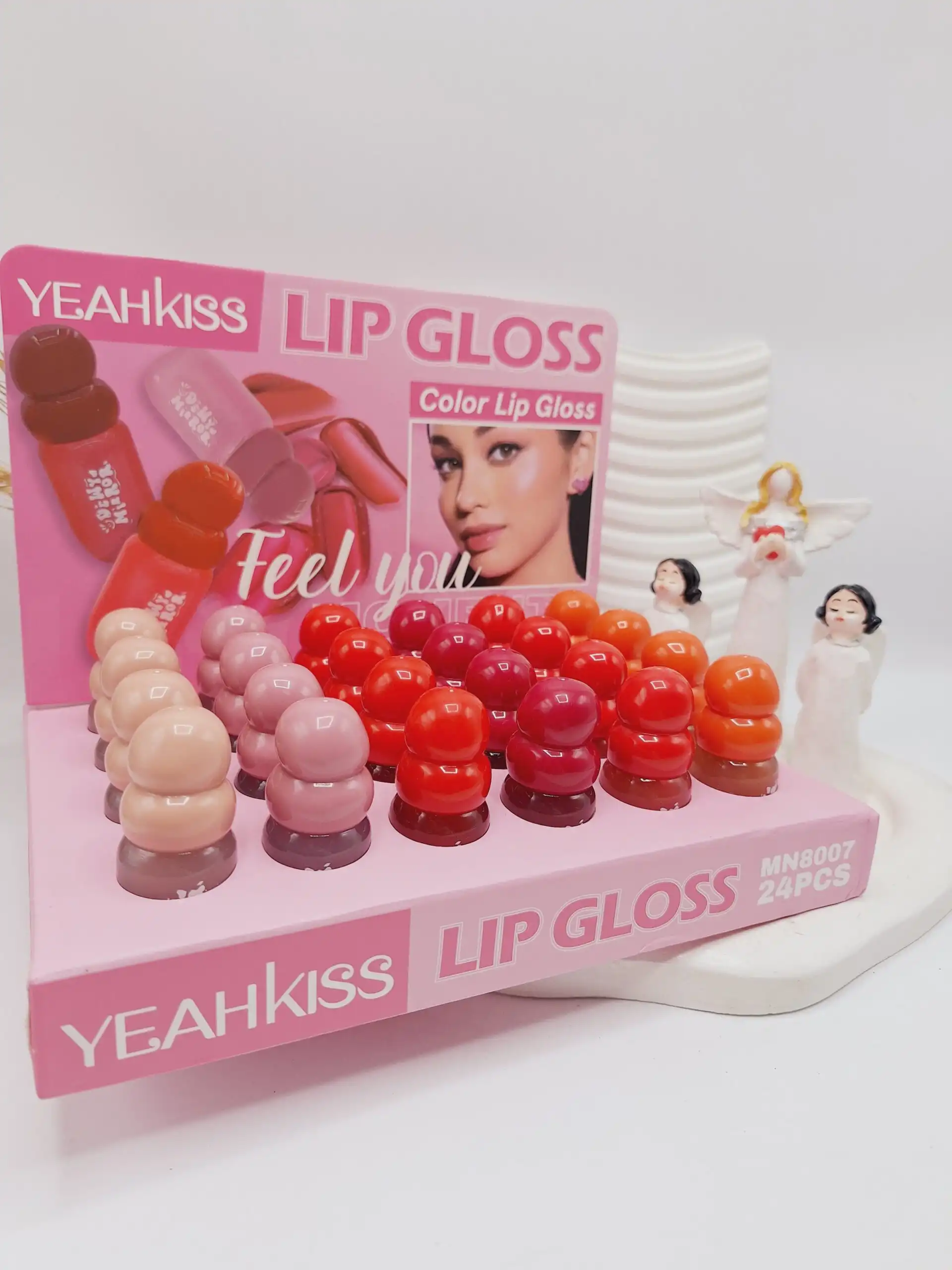 لیپ گلاس جذاب YEAHKISS کد 8007