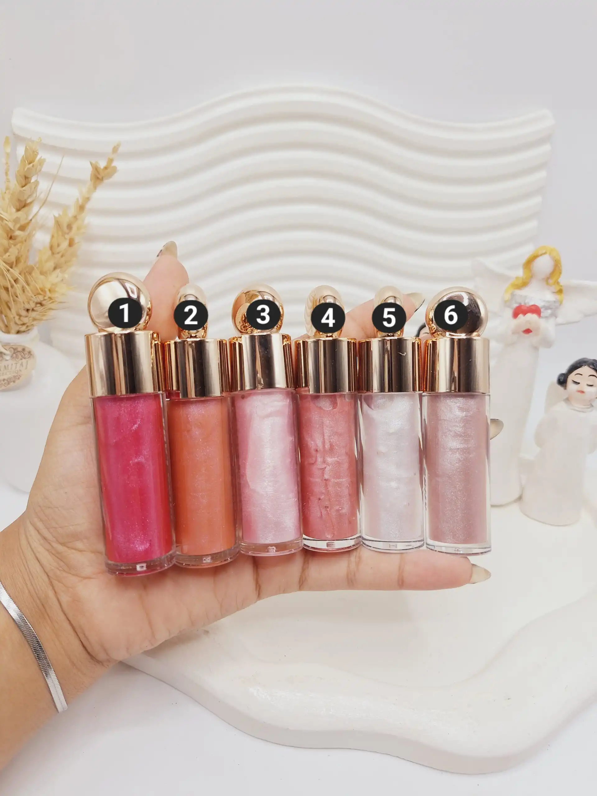 لیپ گلاس شاین دار برند میس لارا کد 224