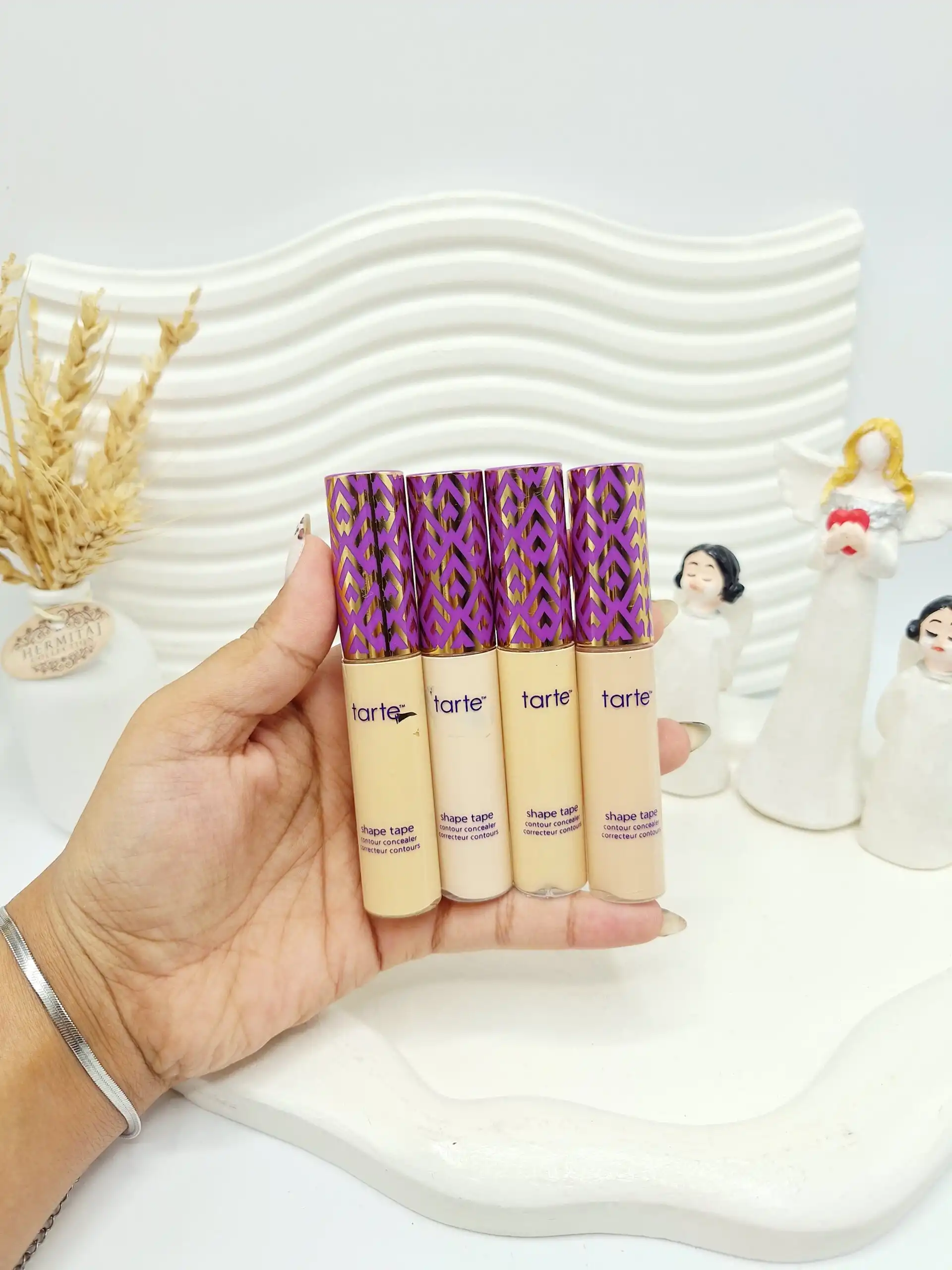 کانسیلر زیر چشم کاور بالا برند تارت جعبه دار کد 1610