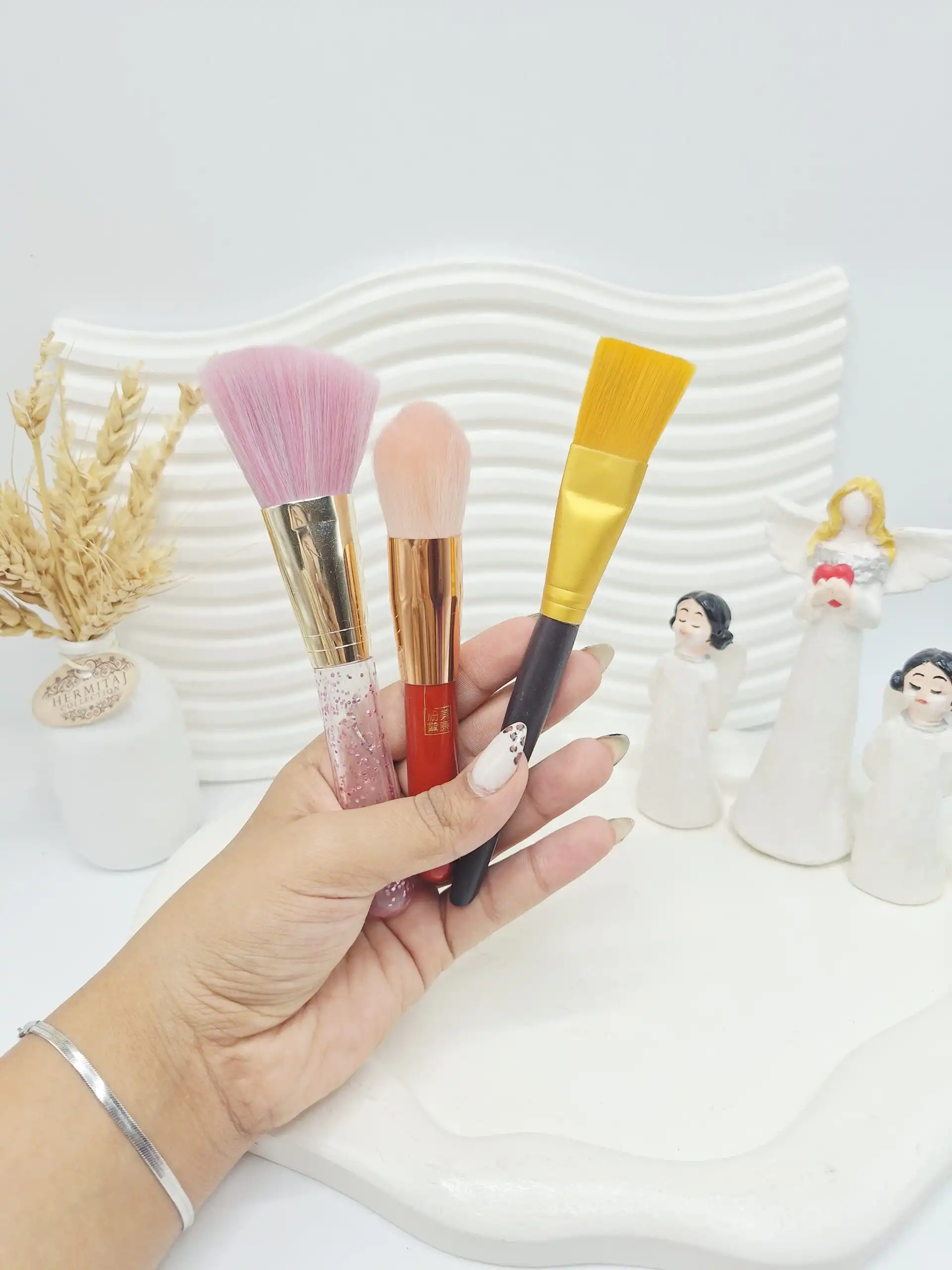 براش میکاپ در طرح و سایز های متفاوت (ارسال به صورت کاملا رندم)