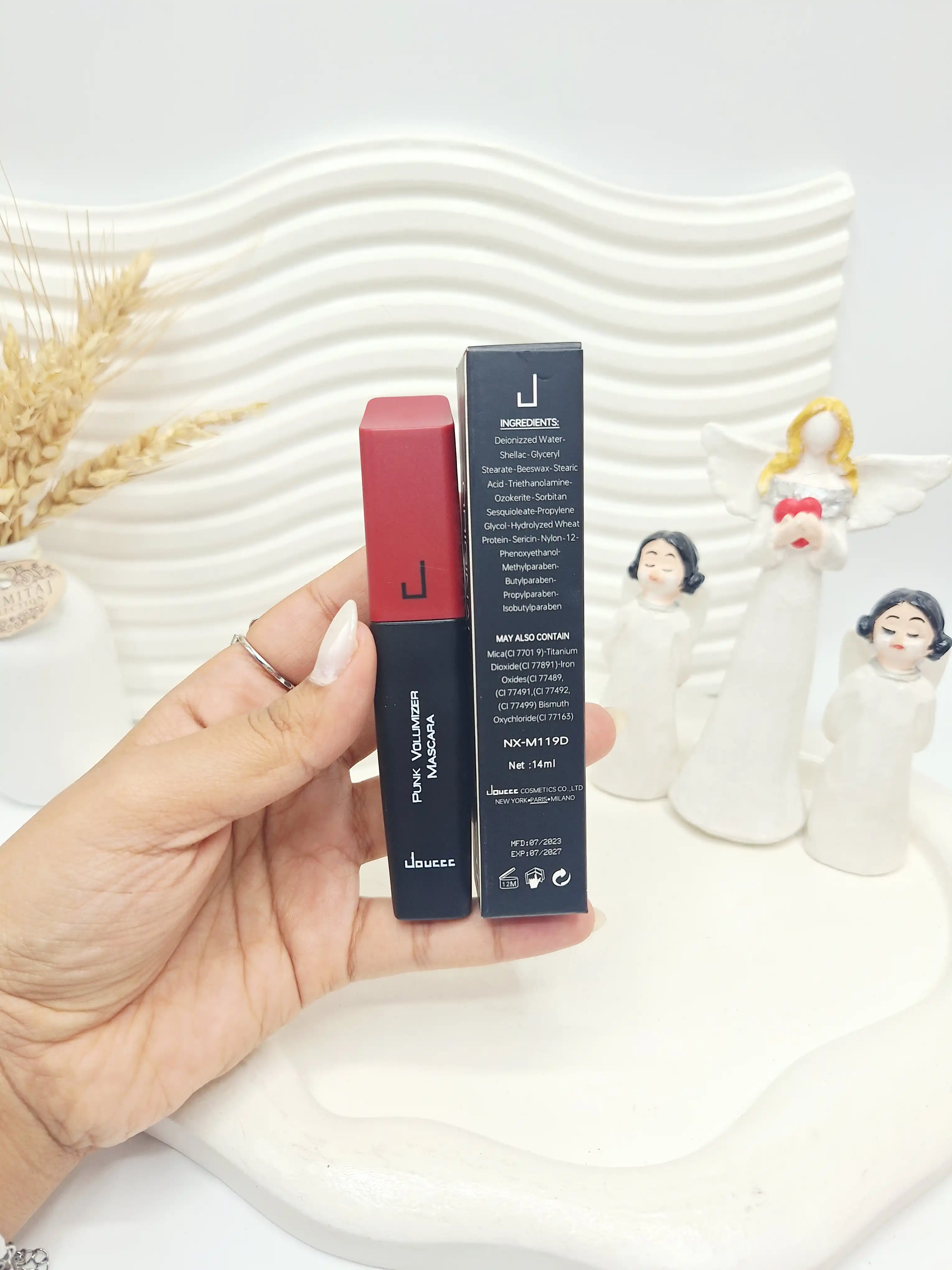 ريمل حجم دهنده و پر پشت کننده مژه دوسه Doucce کد 4974