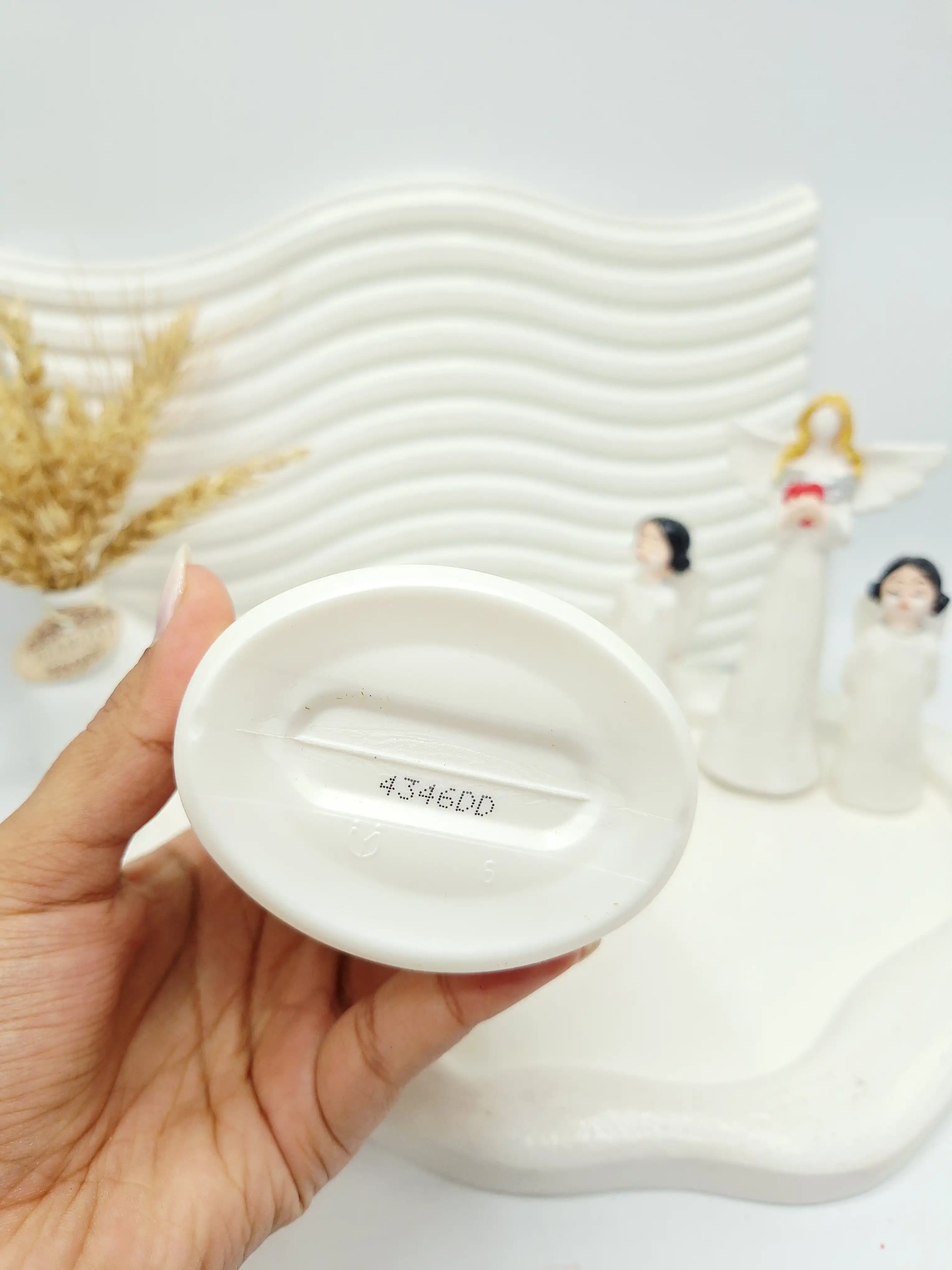 شامپو ترمیم کننده و تغذیه کننده فینو اصل و اورجینال کد 5961