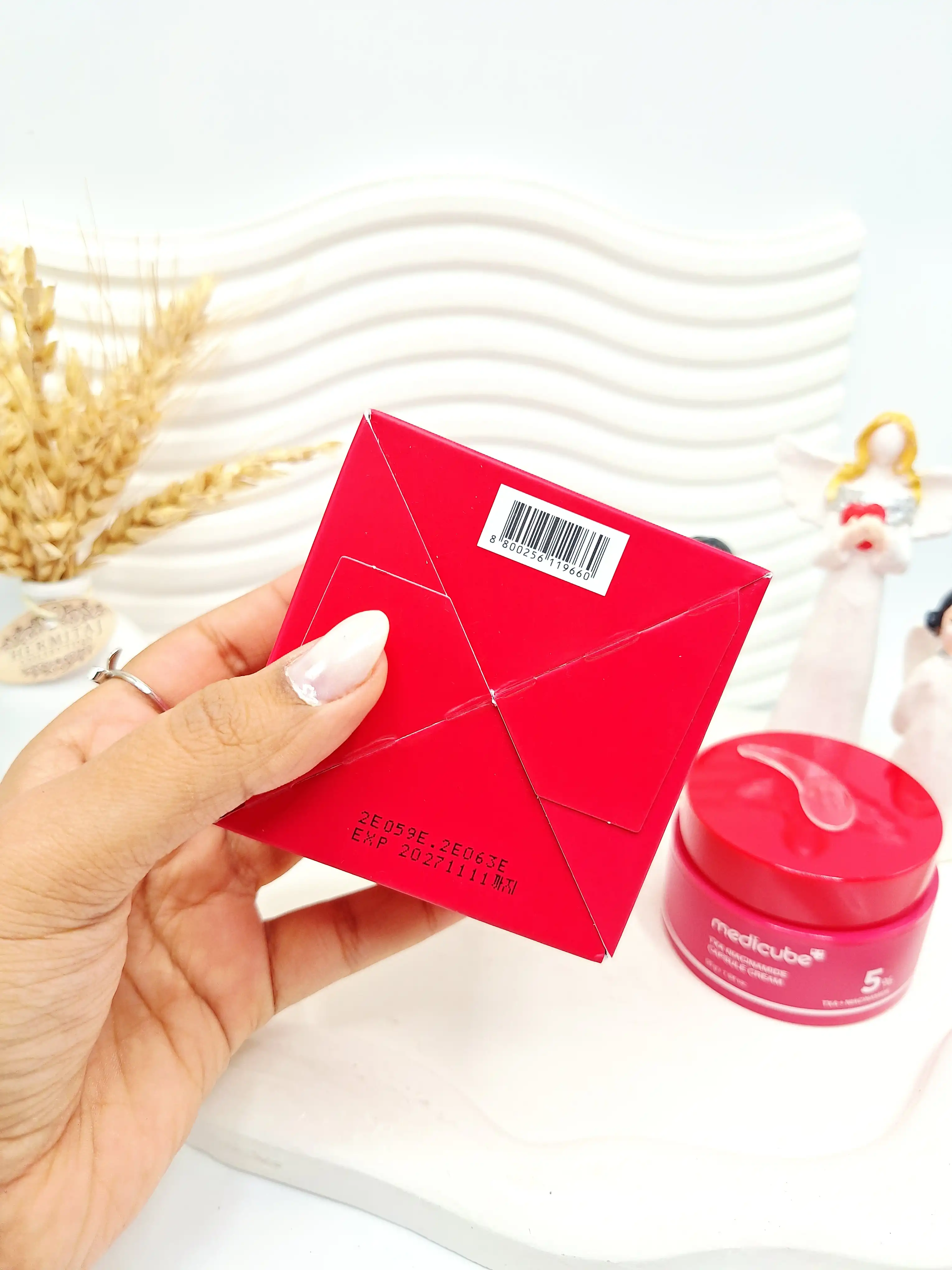 کرم کپسولی ضد لک نیاسینامید مدى كيوب حجم 55ml اصل و اورجینال کد 9660