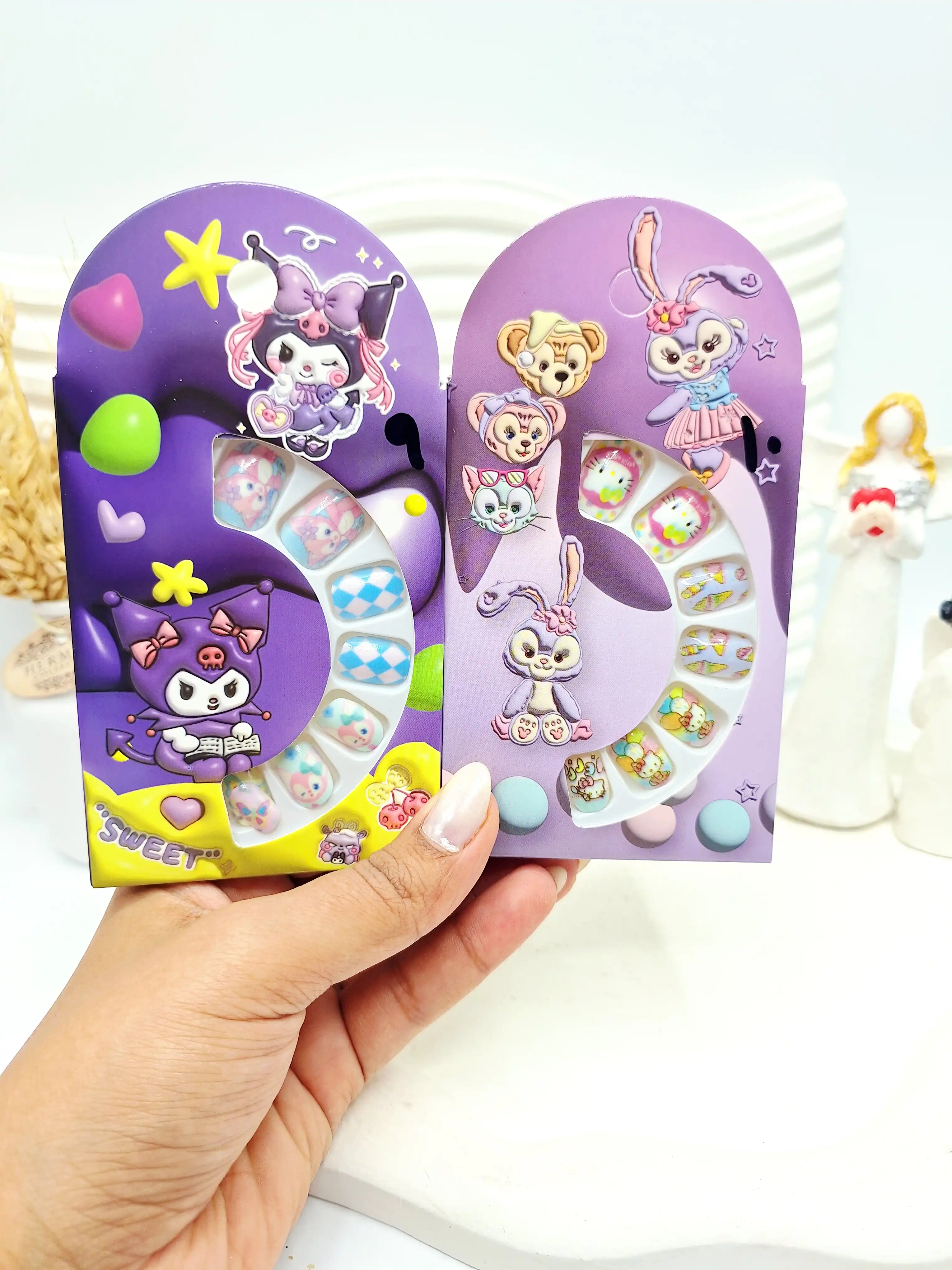 پک ناخن مصنوعی بچگانه طرح جعبه کارتونی ارسال طرح ناخن رندم کد 7329