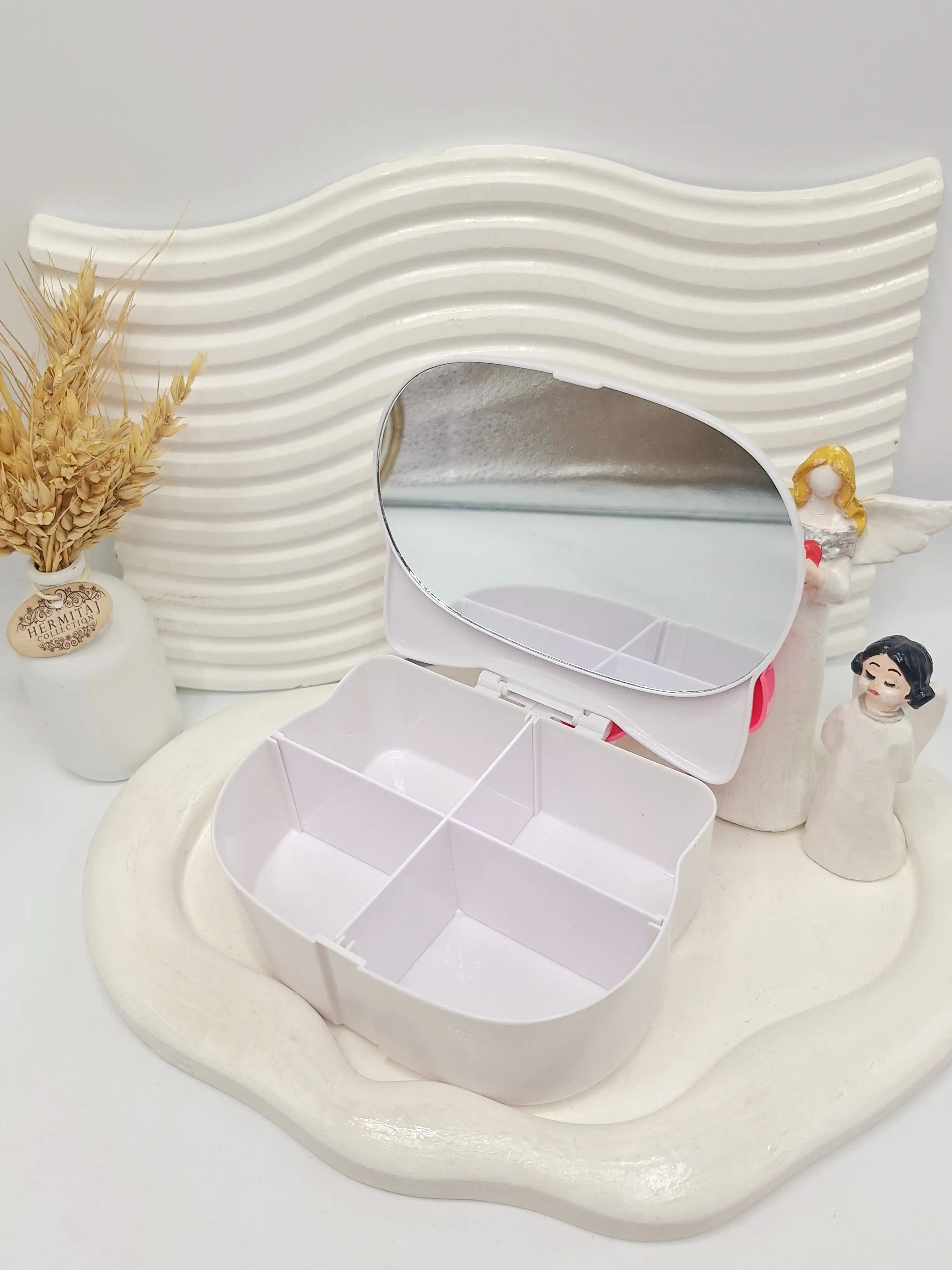 جعبه نگهداری رومیزی و آینه دار هلو کیتی کد 0399