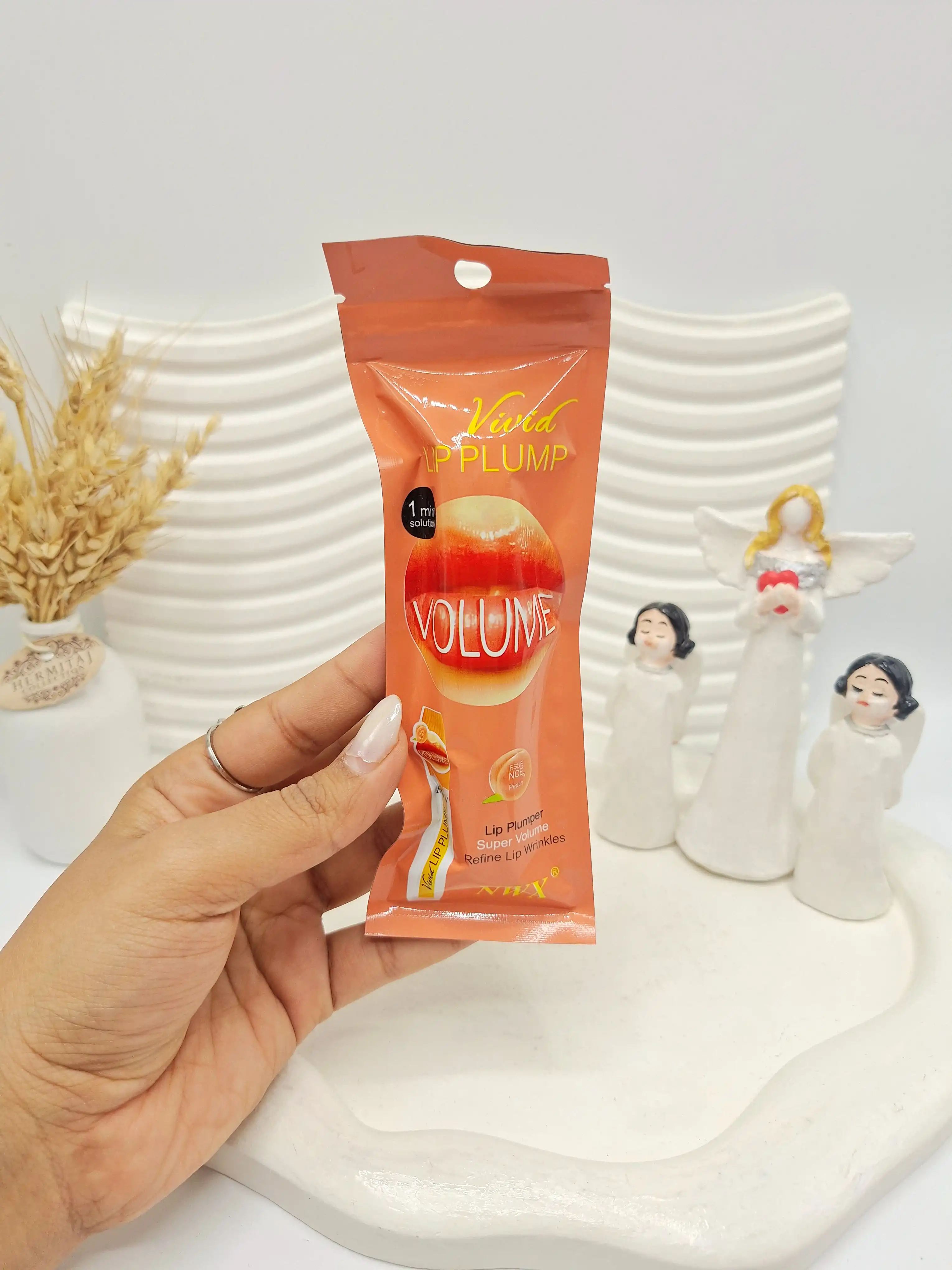 حجم دهنده لب هلو NWX کد 1292