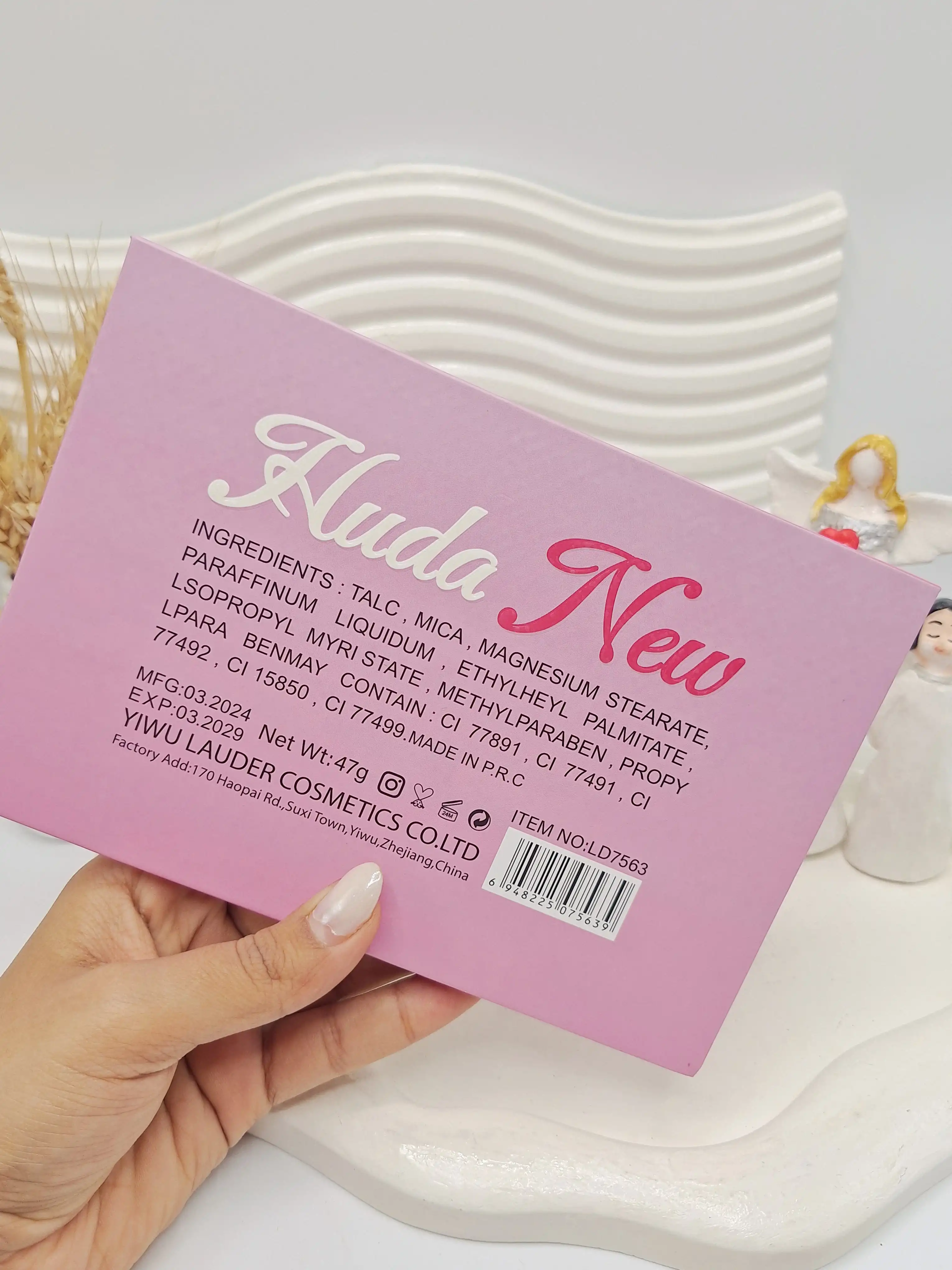 پالت سایه 24 رنگ دختر Best Wishes کد 5639