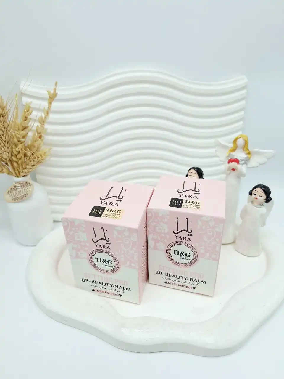 بی بی کرم پودر الماسی یارا  صورتی با پوشش بالا کد 0751