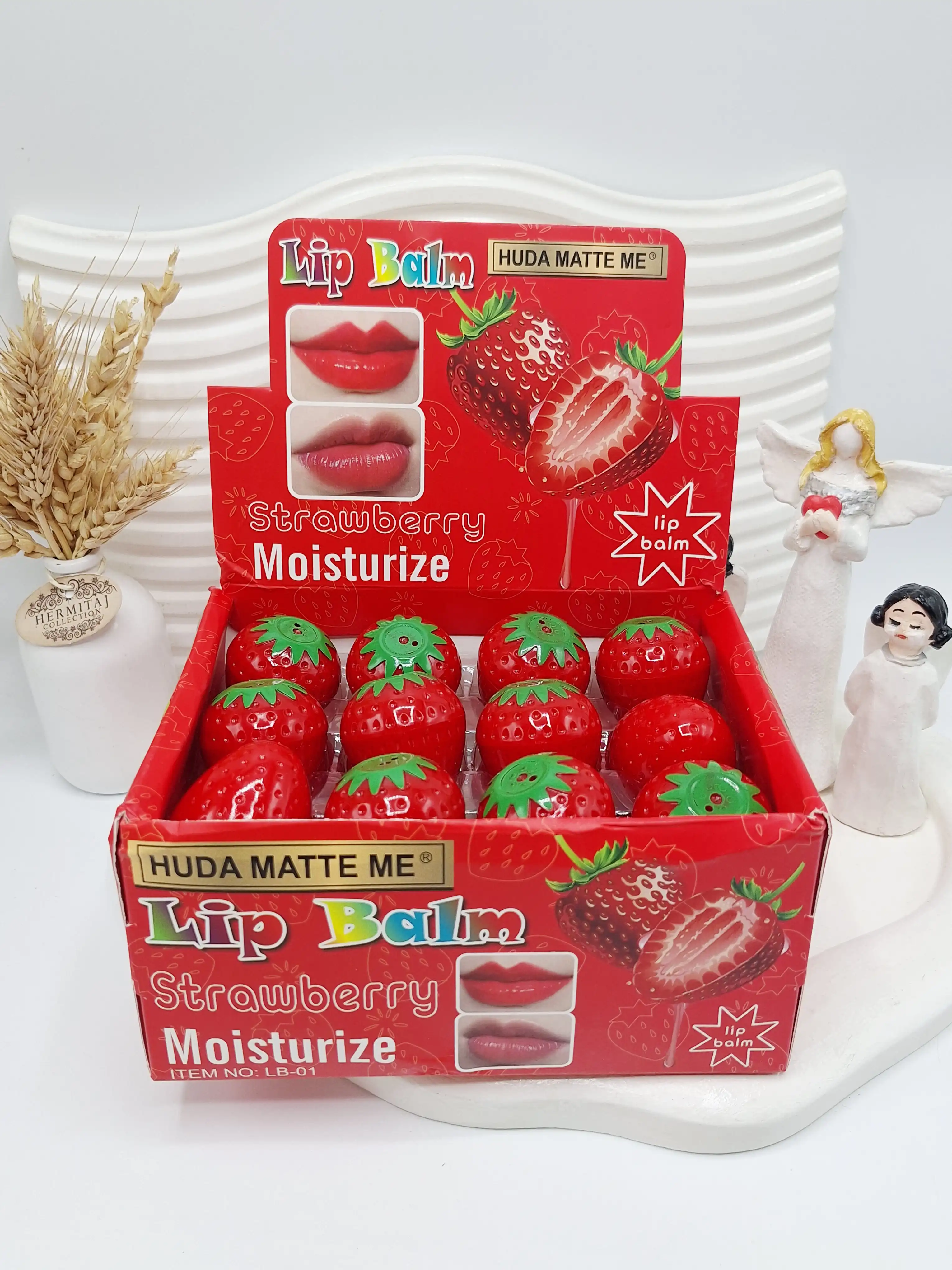 بالم لب توت فرنگی قرمز برند HUDA MATTE ME کد 4076