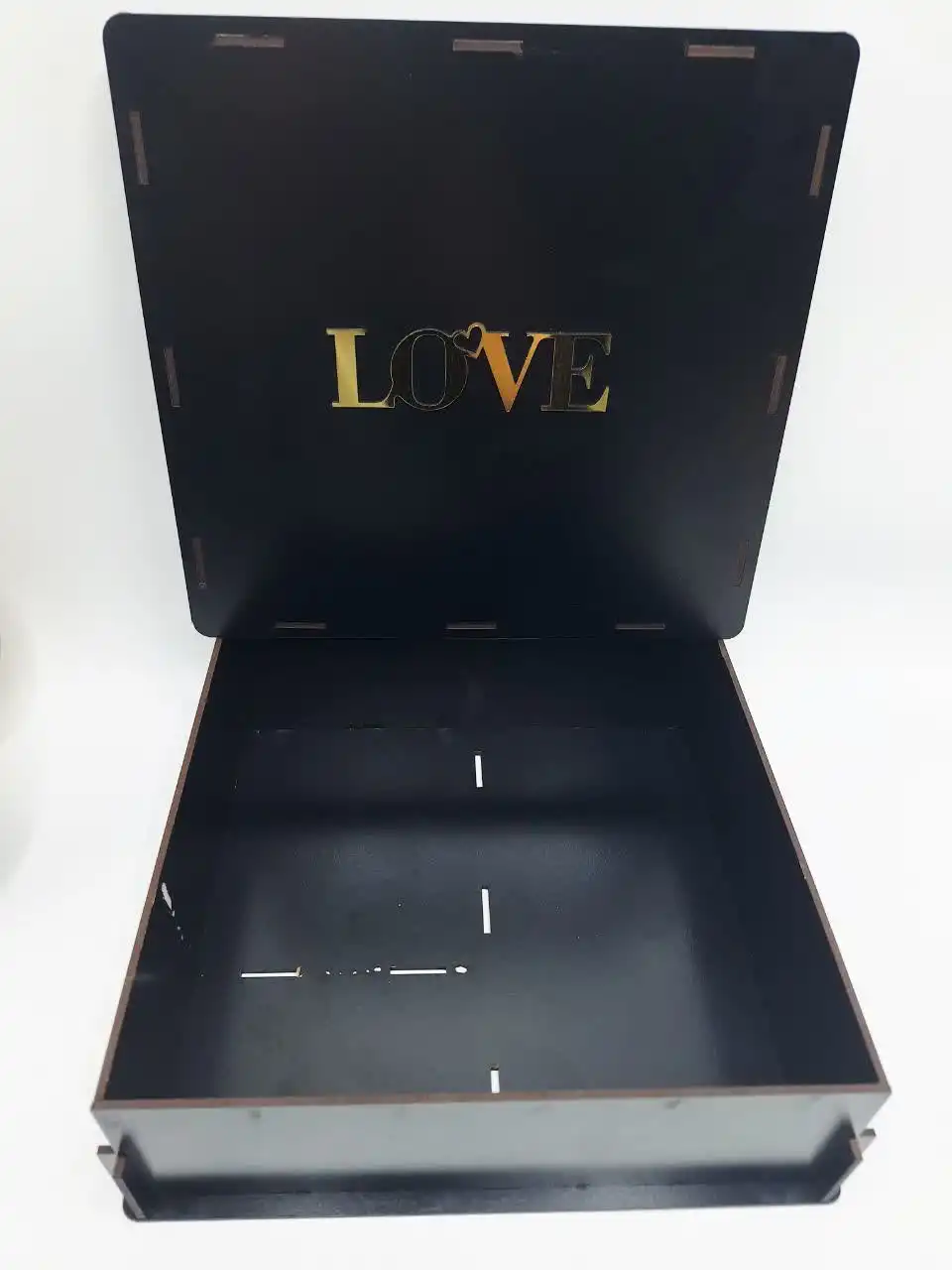 باکس چوبی طرح LOVE رنگ مشکی مناسب کادو و پک آرایشی