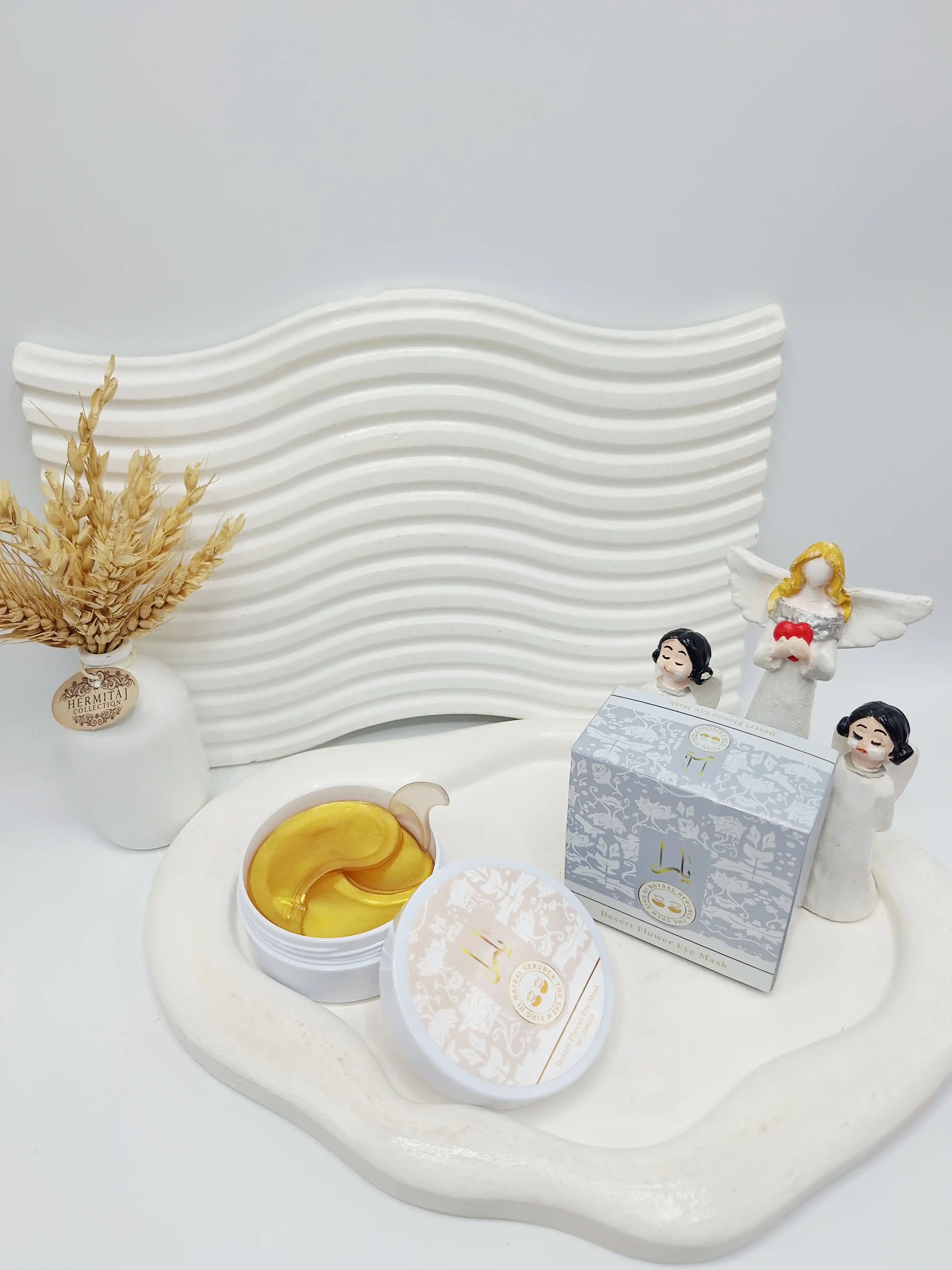 پچ زیر چشم طلا یارا (کارتن طوسی ) کد 028