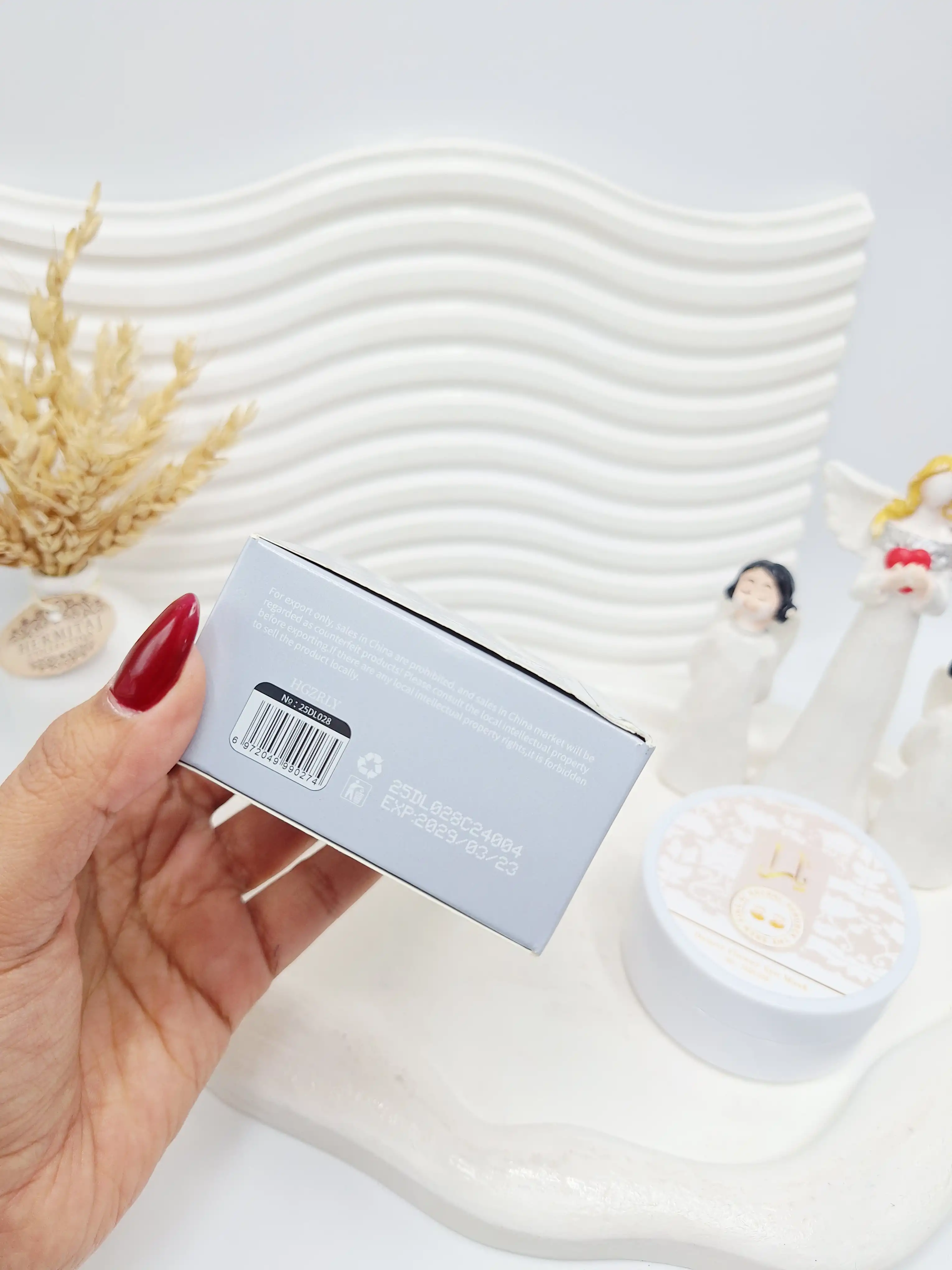 پچ زیر چشم طلا یارا (کارتن طوسی ) کد 028