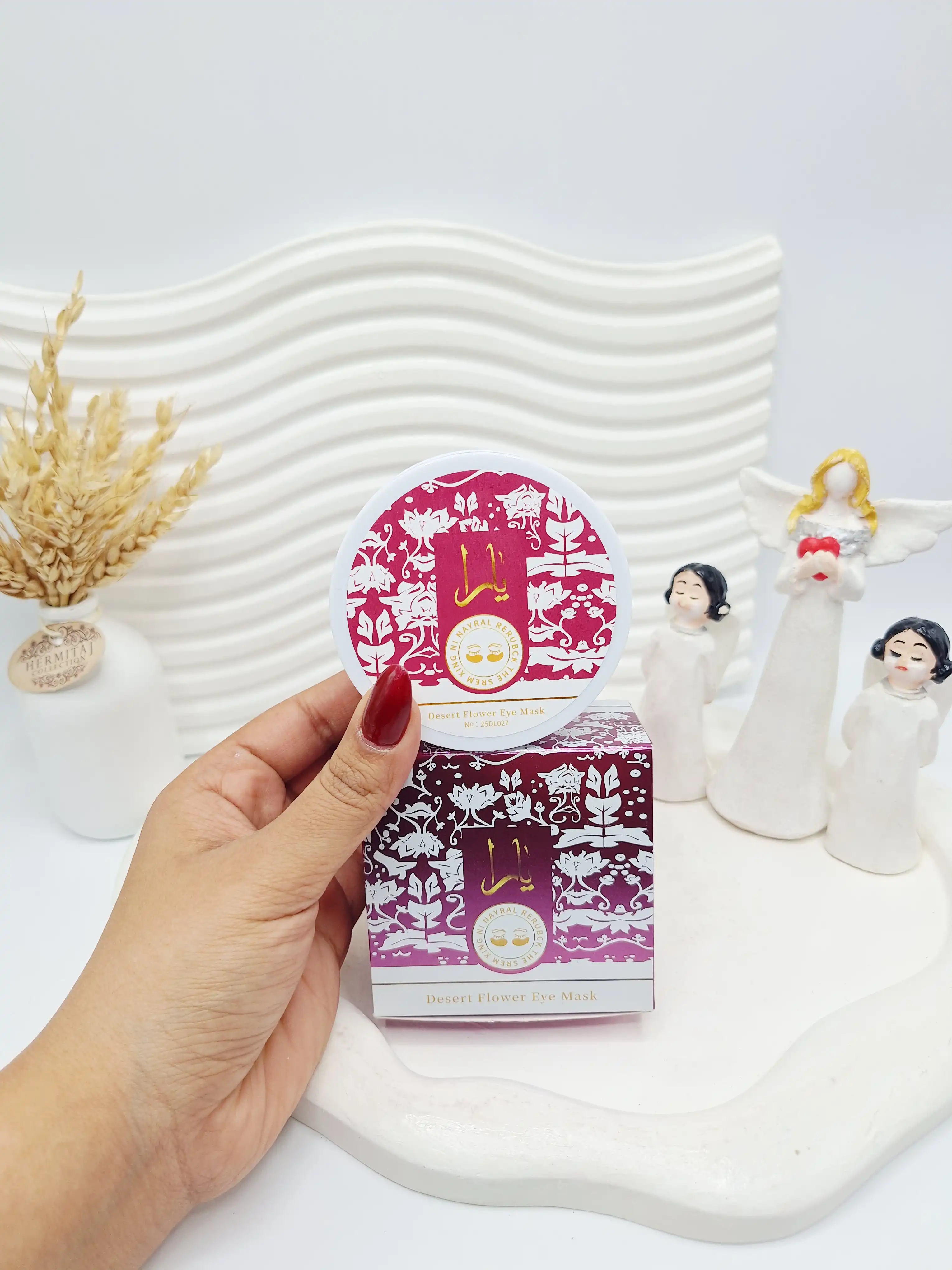 پچ زیر چشم طلا یارا (کارتن سرخابی ) کد 027