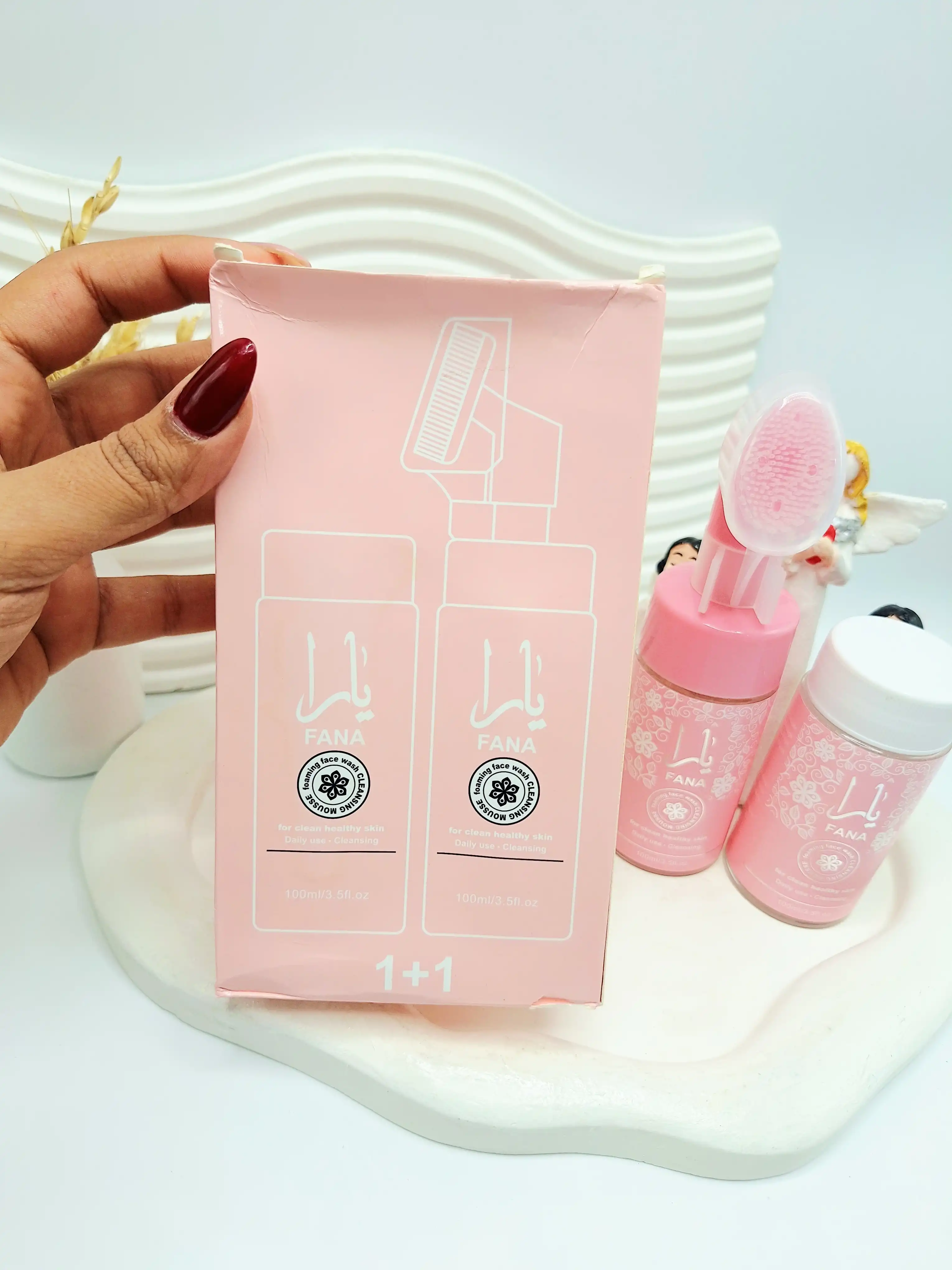 ست 2تایی شوینده صورت برند یارا کد8006