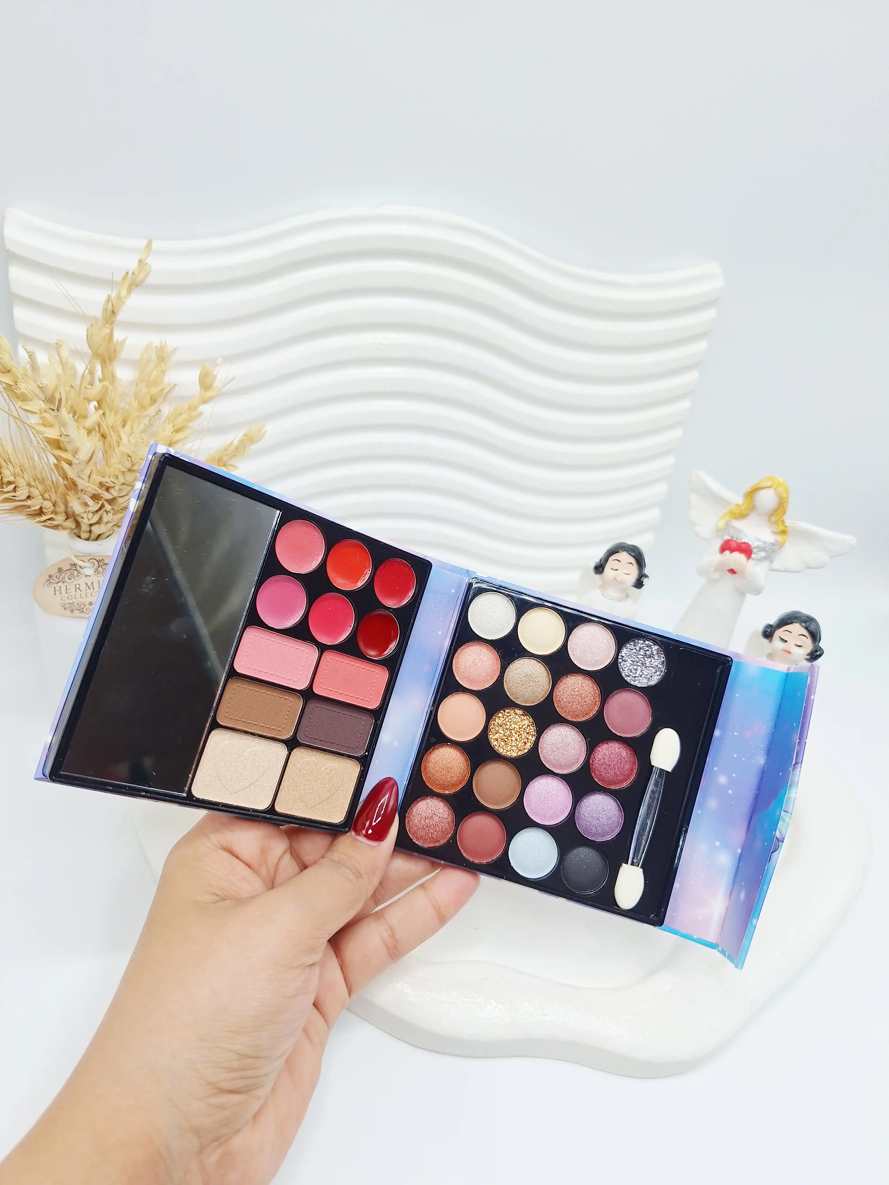 پالت سایه کتابی طرح پروانه برند TUTU TIME کد 628